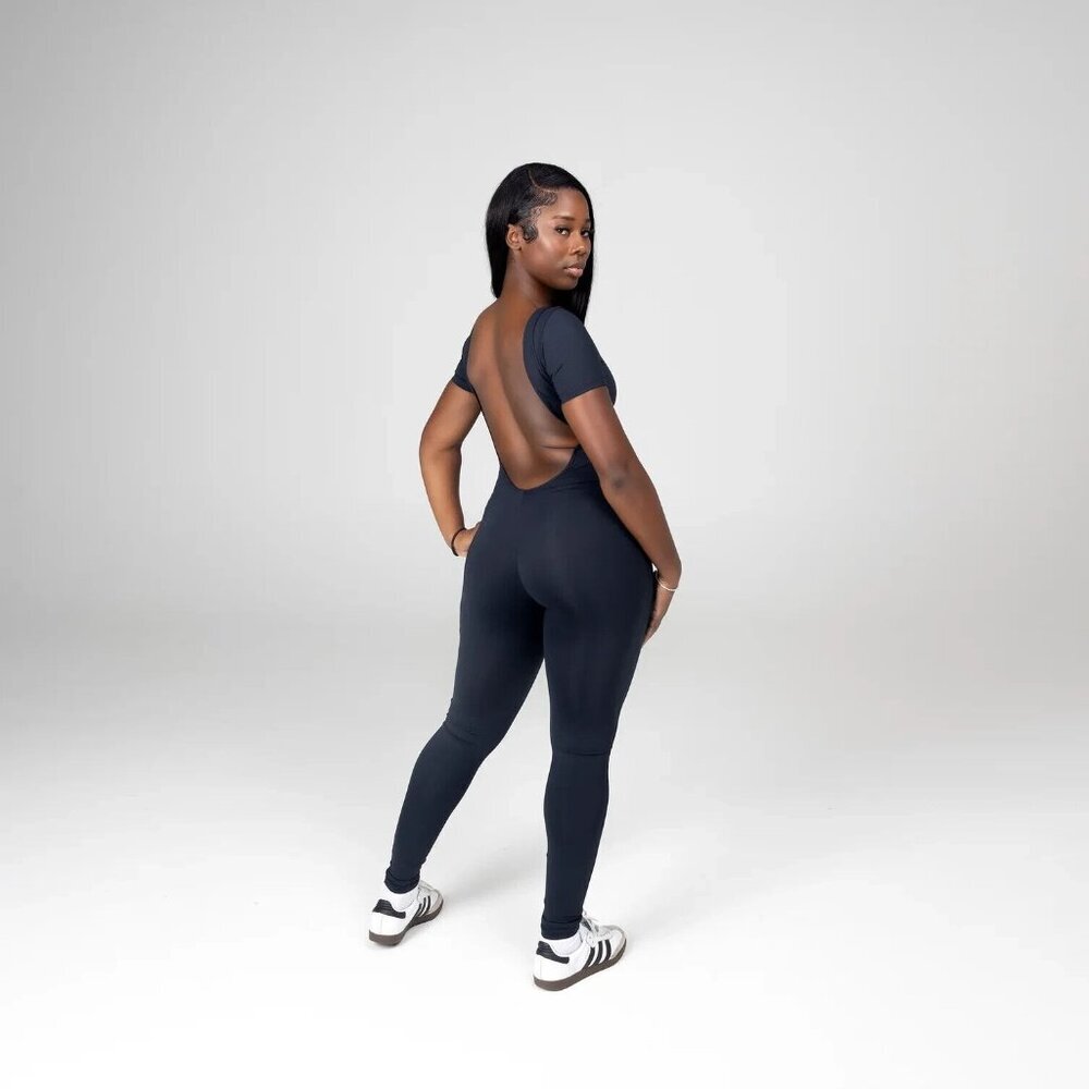 Stript‎ Black Iman Scoop Back Short Sleeve Bodysuit Size XL Made in LA USA